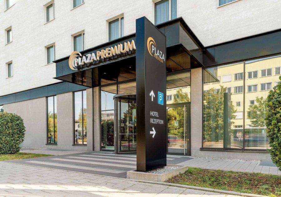 Plaza Premium Muenchen Hotel ภายนอก รูปภาพ