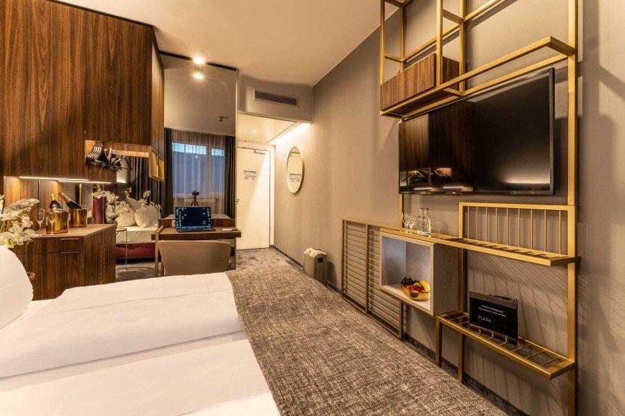 Plaza Premium Muenchen Hotel ภายนอก รูปภาพ