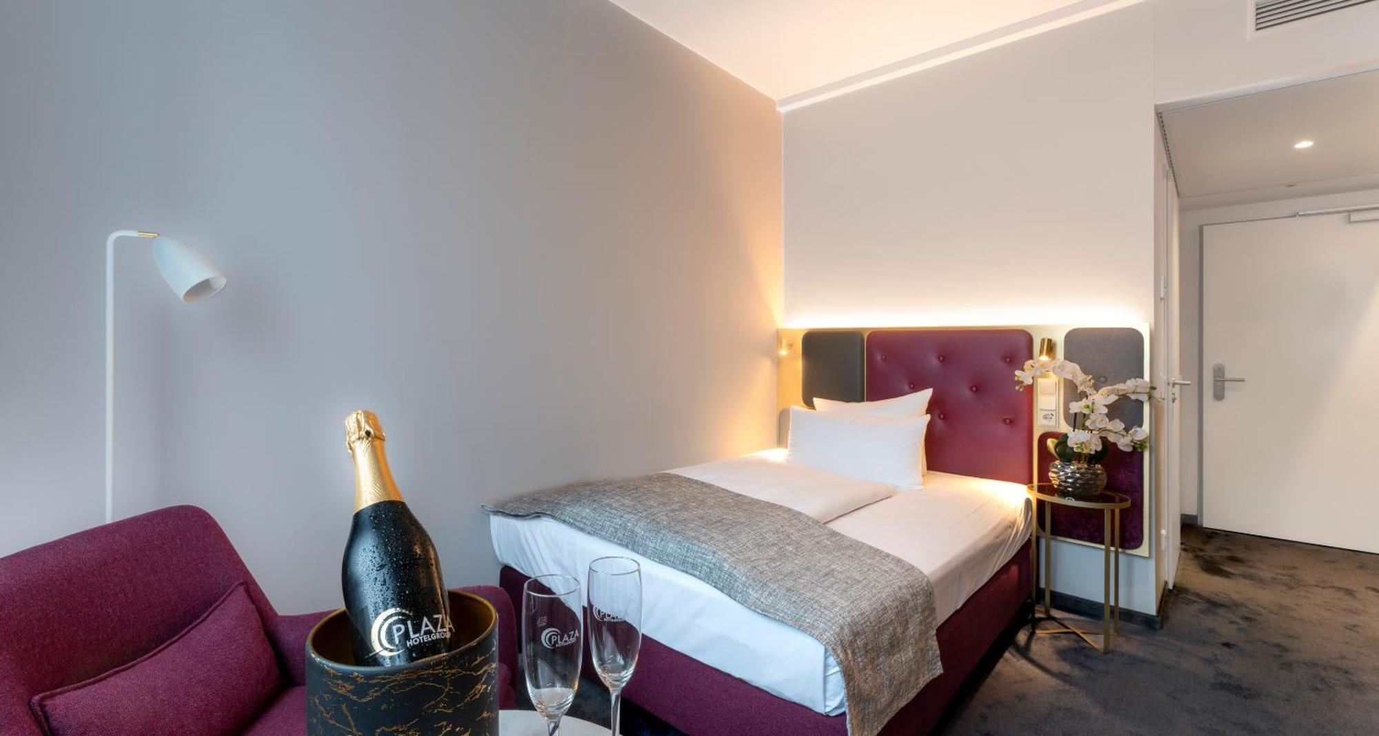 Plaza Premium Muenchen Hotel ภายนอก รูปภาพ
