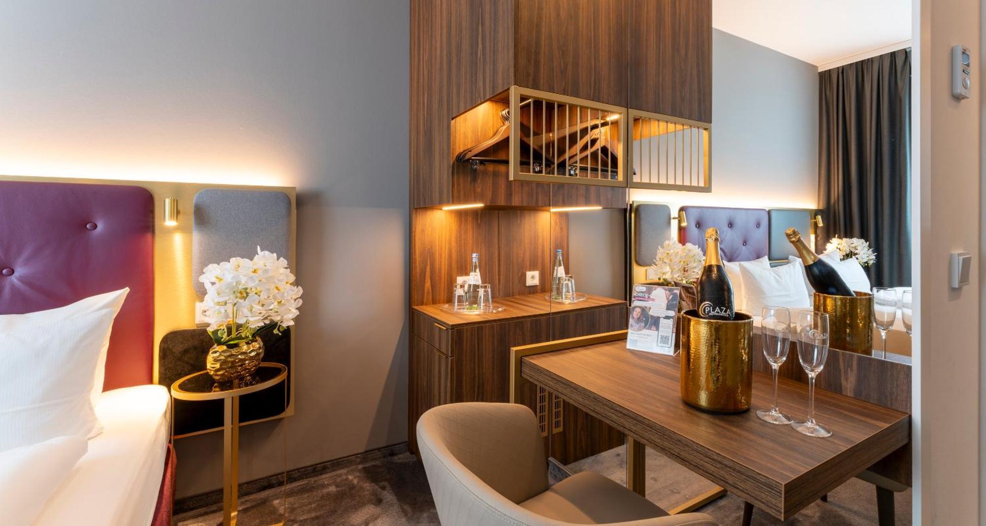 Plaza Premium Muenchen Hotel ภายนอก รูปภาพ